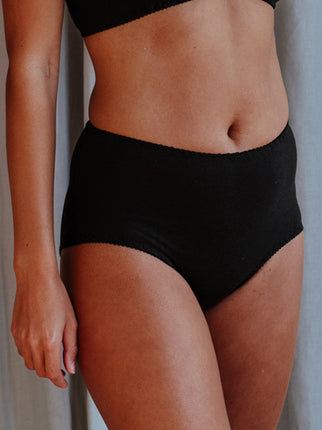 Fiona Black Bamboo & Organic Cotton High-Waist Brief - Luva Huva